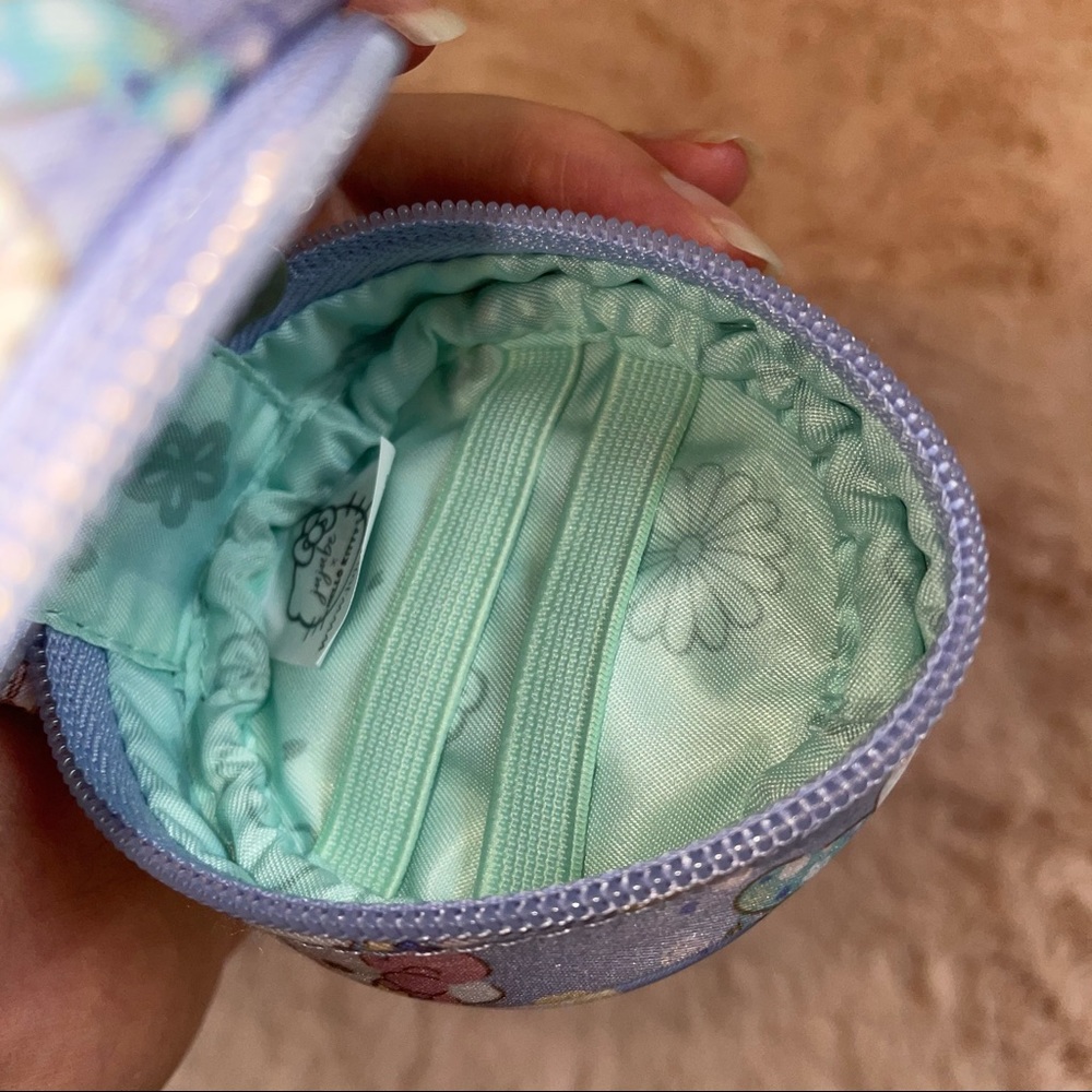 JuJuBe Paci Pod Hello Kitty Kimono - Picture 3 of 4